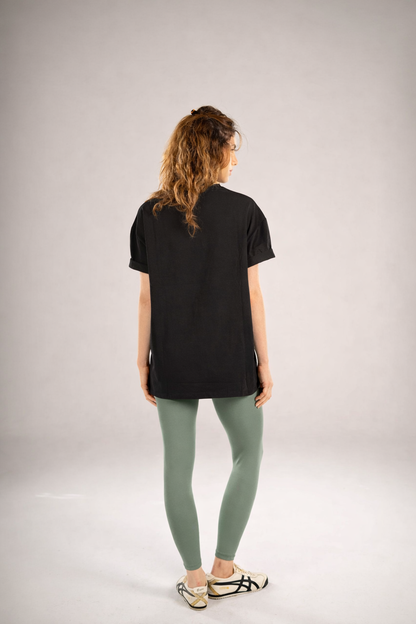 OVERSIZED UNISEX T-SHIRT - BLACK